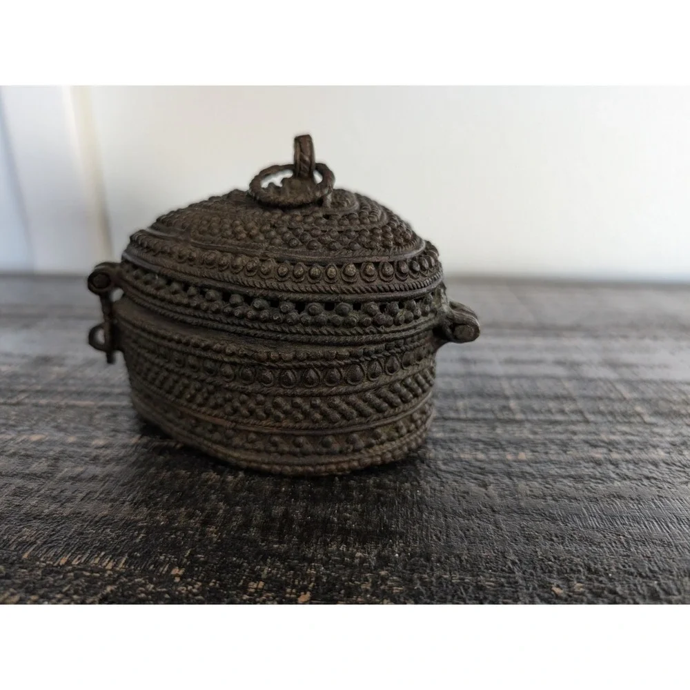Vintage Old Handcrafted Brass Unique Jali Cut Work Multi Purpose Use Box‎